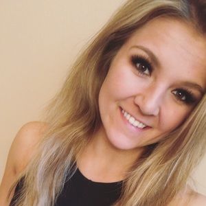 Meet your Posher, Tiffany